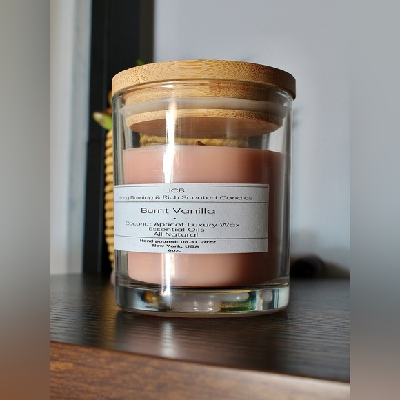 Burnt Vanilla Coconut Luxury Wax Scented Candle Essential Oils Hand Poured 6 oz - Picture 1 of 7